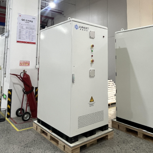 261kW OEM Liquid Cooling Battery 125kw Commercial ESS Solar System Lithium Battery